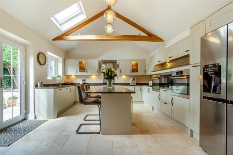 4 bedroom detached house for sale, Boughton Lane, Maidstone