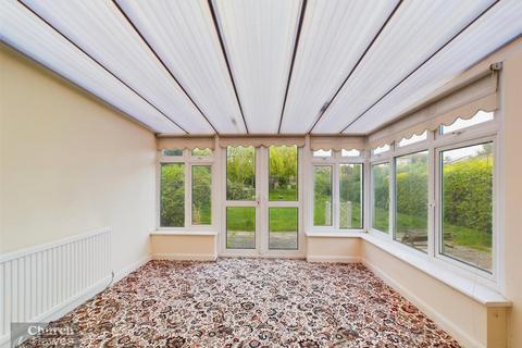 2 bedroom detached bungalow for sale, Washington Road, Maldon