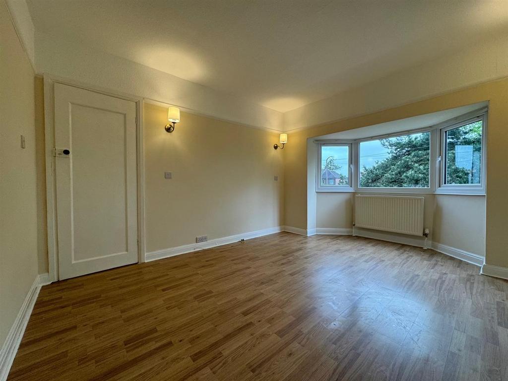 M31 Bedroom1....jpg