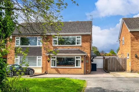 3 bedroom house for sale, Lincoln Close, Woodloes Park, Warwick