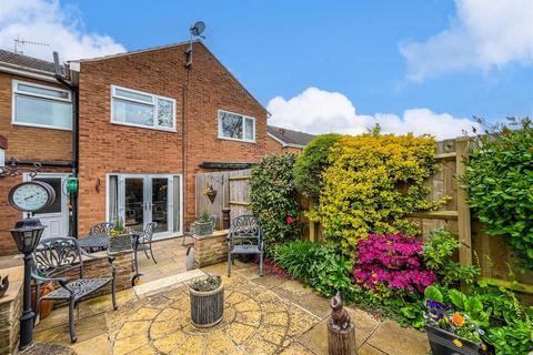 3 bedroom house for sale, Lincoln Close, Woodloes Park, Warwick