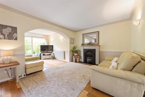 3 bedroom terraced house for sale, Milholme Green, Solihull
