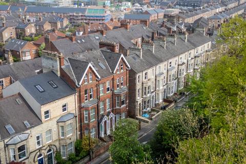 5 bedroom end of terrace house for sale, Grosvenor Terrace, York