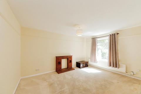 3 bedroom terraced house for sale, Cophams Close, Solihull