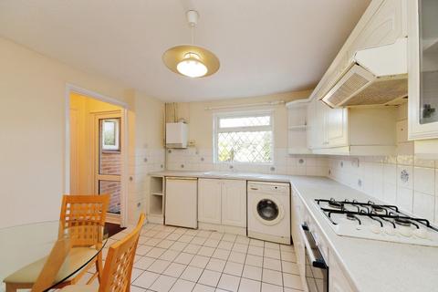 17 Cophams Close, Solihull, B92 9JJ