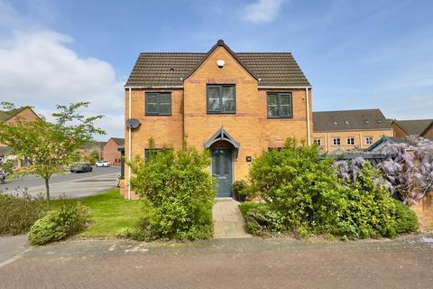 39 Eshlands Brook, Barnsley, S71 5SH