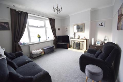3 bedroom end of terrace house for sale, Claremont Road, Whitley Bay