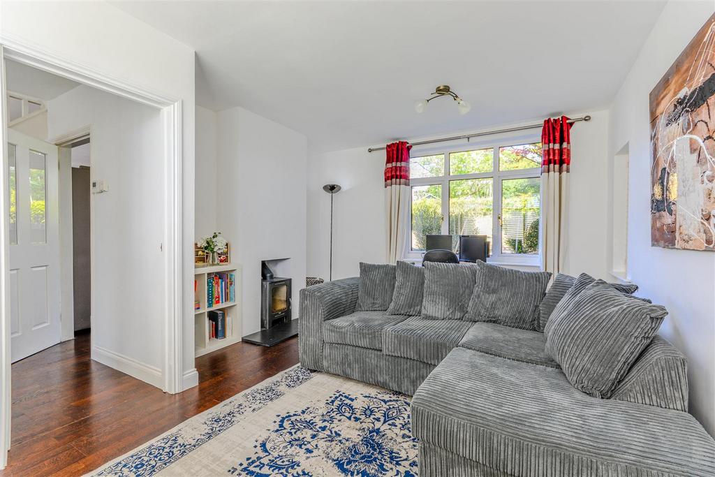 Cripps Corner, Staplecross 3 bed detached house for sale £600,000