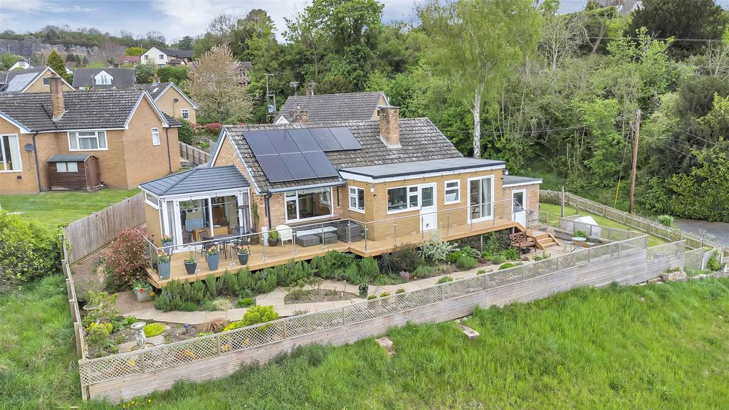 Rhiew Revel Lane, Pant, Oswestry 2 bed detached bungalow for sale £