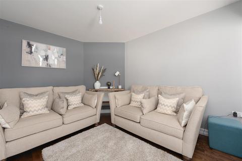 19 Camden Road, Broadstairs, CT10 3DR