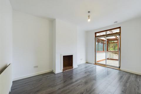 10 Craig Park Road, London, N18 2HQ