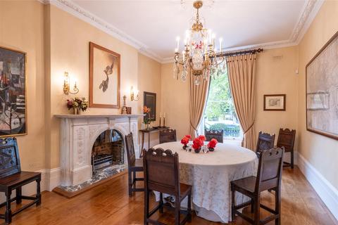 17 Randolph Road, London, W9 1AN