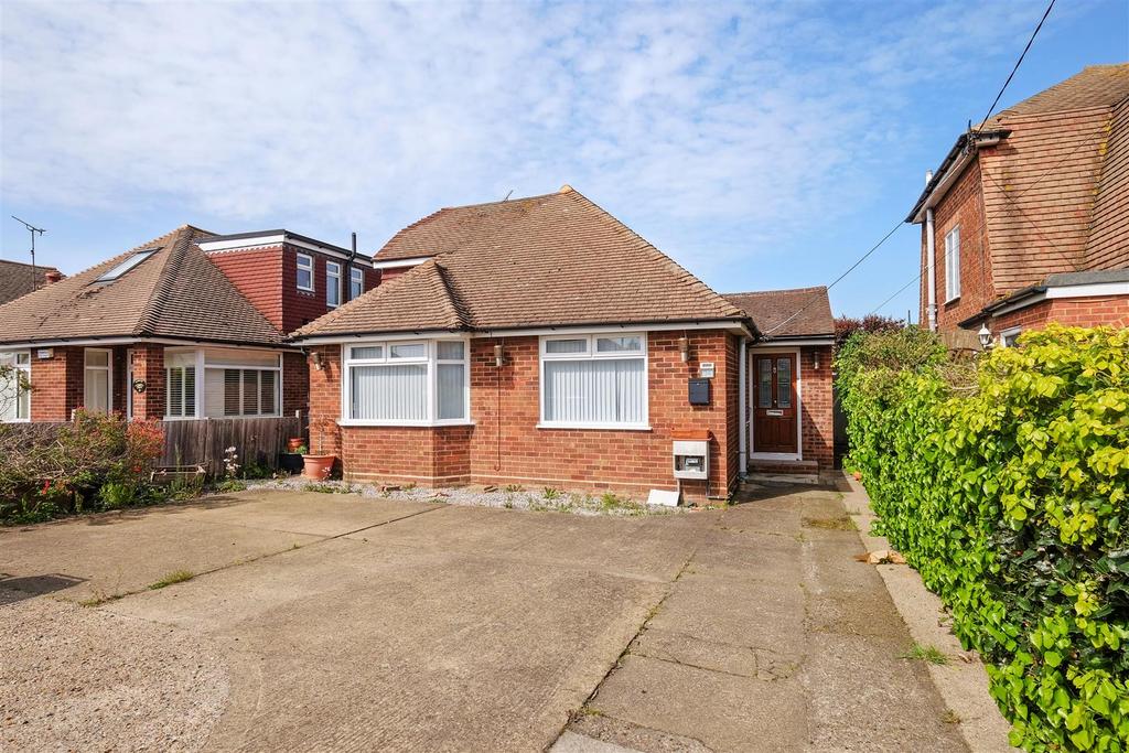 Herne Bay Road, Whitstable 3 bed detached bungalow for sale £575,000