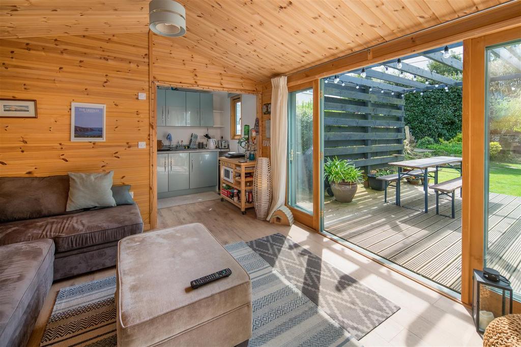 Log Cabin Living Area