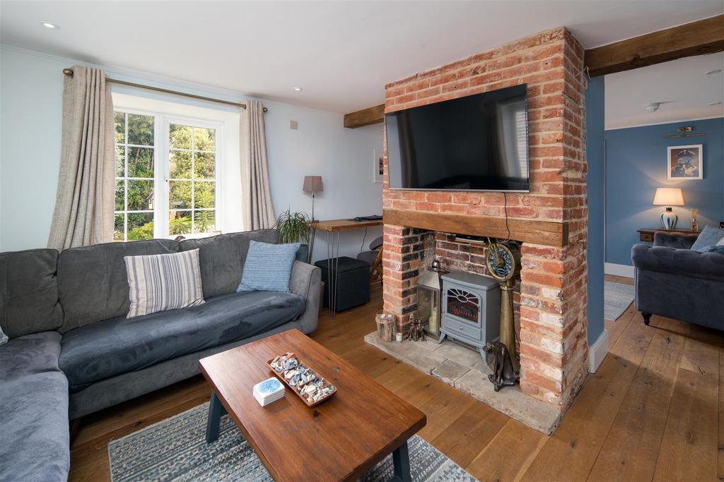 Lounge/Snug Area
