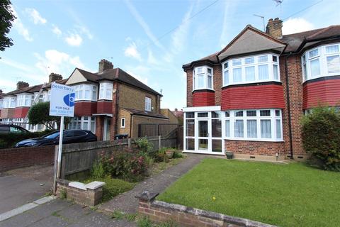 3 bedroom end of terrace house for sale, Firs Lane, London