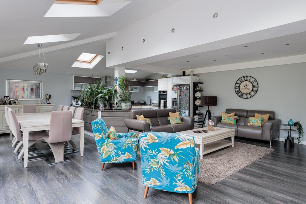 92 lacey green 5.jpg