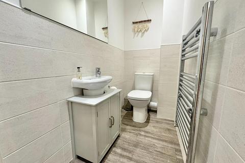 19 Bailey Road, Wilmslow, SK9 2TX
