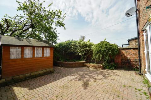 3 bedroom semi-detached house to rent, Main Street, Linton On Ouse, York