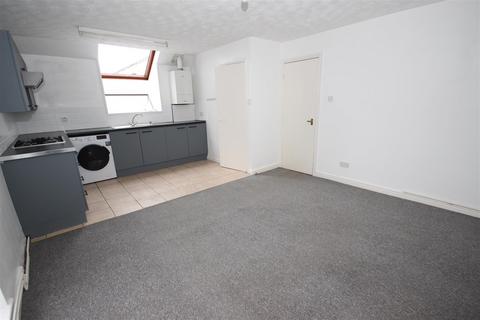 2 bedroom property for sale, Summerfield House, Whitchurch, Cardiff