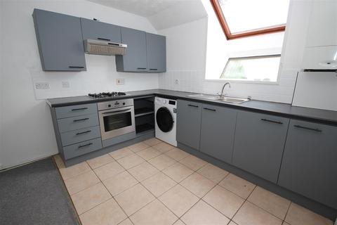 2 bedroom flat for sale, Summerfield House, Whitchurch, Cardiff