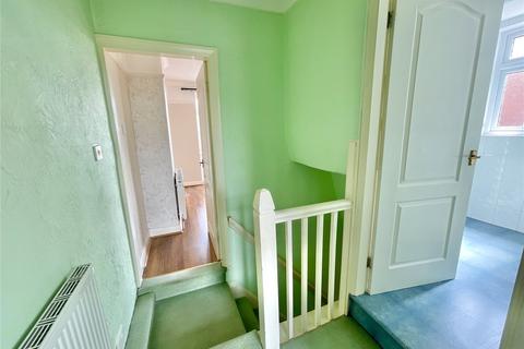 22 Coniston Road, Barnsley, S71 1EL