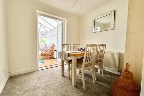 61 Upperwood Road, Darfield, Barnsley, S73 9RQ