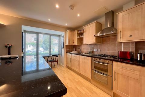 2 bedroom apartment for sale, TENTERDEN