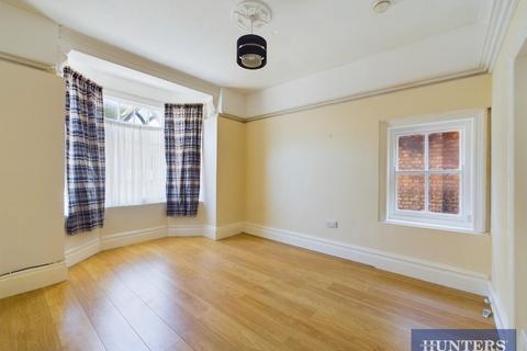 1 bedroom apartment for sale, St. Helens Square, Scarborough