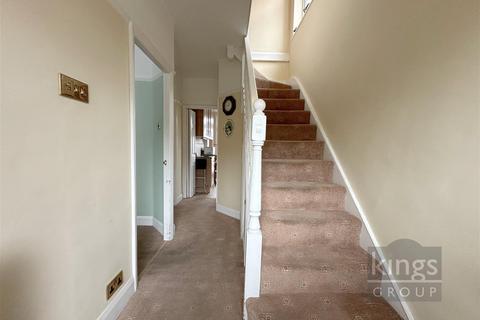137 Amberley Road, Enfield, EN1 2RB