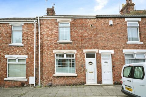2 bedroom terraced house to rent, George Street, Shildon