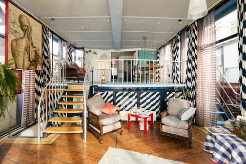 5 bedroom houseboat for sale, Prospect Quay, Wandsworth, SW18