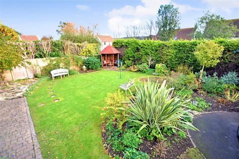 4 bedroom detached house for sale, Church Close, Weston-In-Gordano