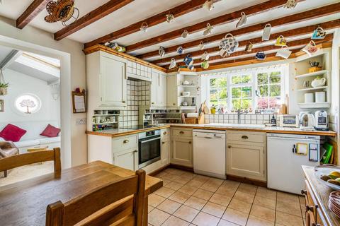 3 bedroom cottage for sale, South Street, Great Wishford