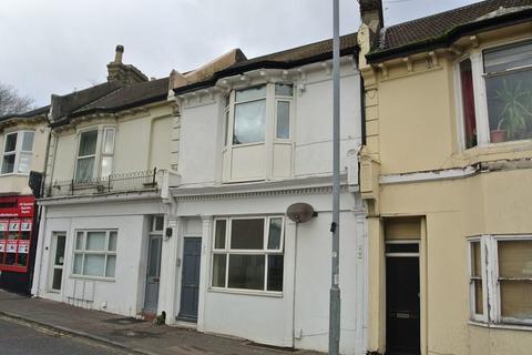 3 bedroom flat to rent, New England Road, Brighton, BN1 4GG