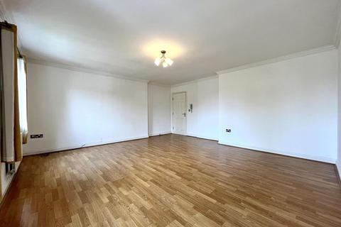 2 bedroom apartment to rent, Marsland Road, Sale