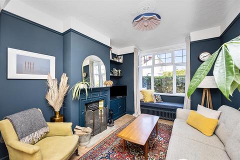 6 Ashford Road, Brighton, BN1 6LJ