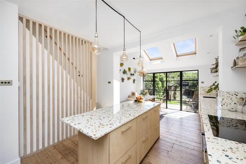 6 Ashford Road, Brighton, BN1 6LJ