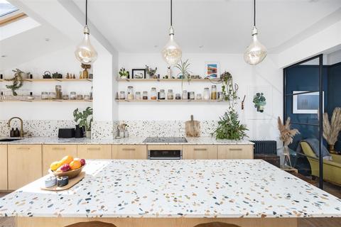 6 Ashford Road, Brighton, BN1 6LJ