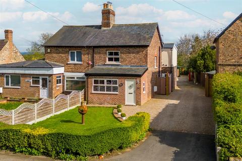 50 Bedale Road, Aiskew, Bedale, DL8 1DD