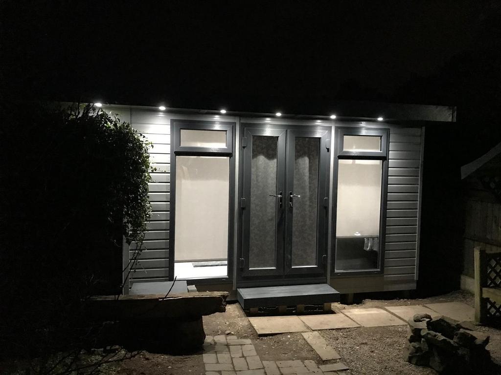 Garden Office / Hideaway