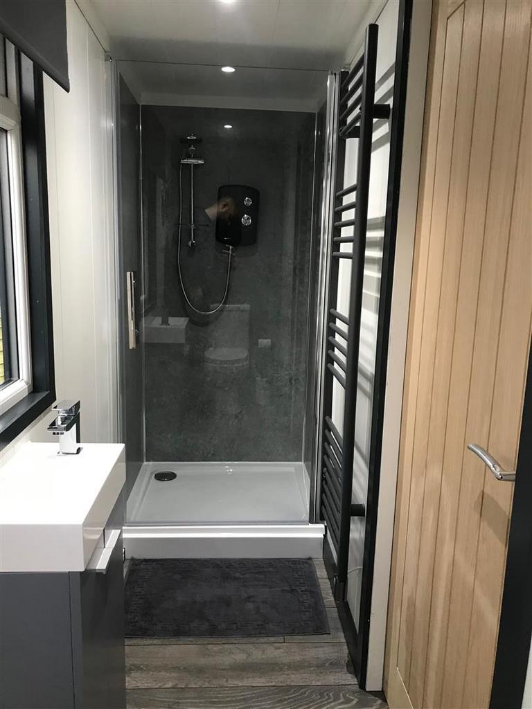 Interion Shower Room