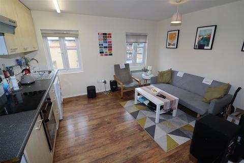 3 bedroom apartment to rent, Lower Road, Surrey Quays, London