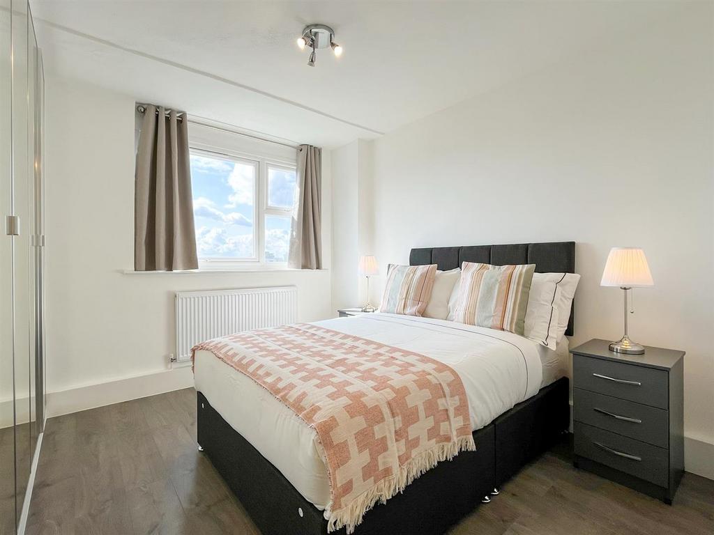Bedroom 2 (1 of 1).jpg