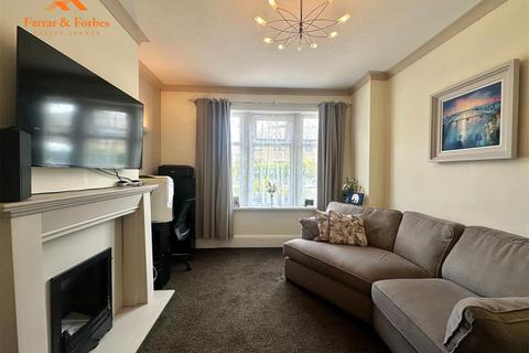 28 Dryden Street, Padiham, Burnley, BB12 8TQ