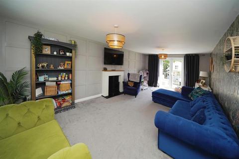 1 Halecroft Park, Kingswood, Hull, HU7 3GQ
