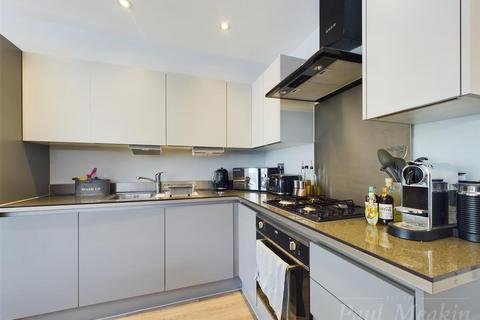 1 bedroom apartment for sale, Campden Road, South Croydon
