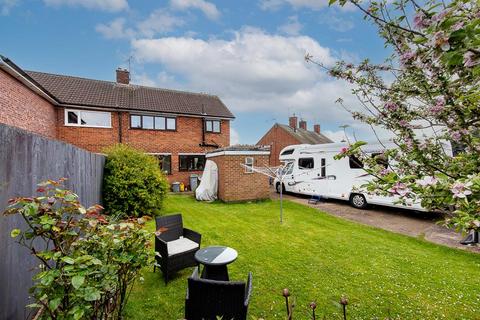 9 Barker Hill, Lowdham, Nottingham, NG14 7BH
