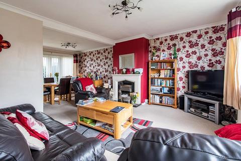 9 Barker Hill, Lowdham, Nottingham, NG14 7BH
