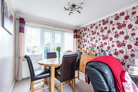 9 Barker Hill, Lowdham, Nottingham, NG14 7BH